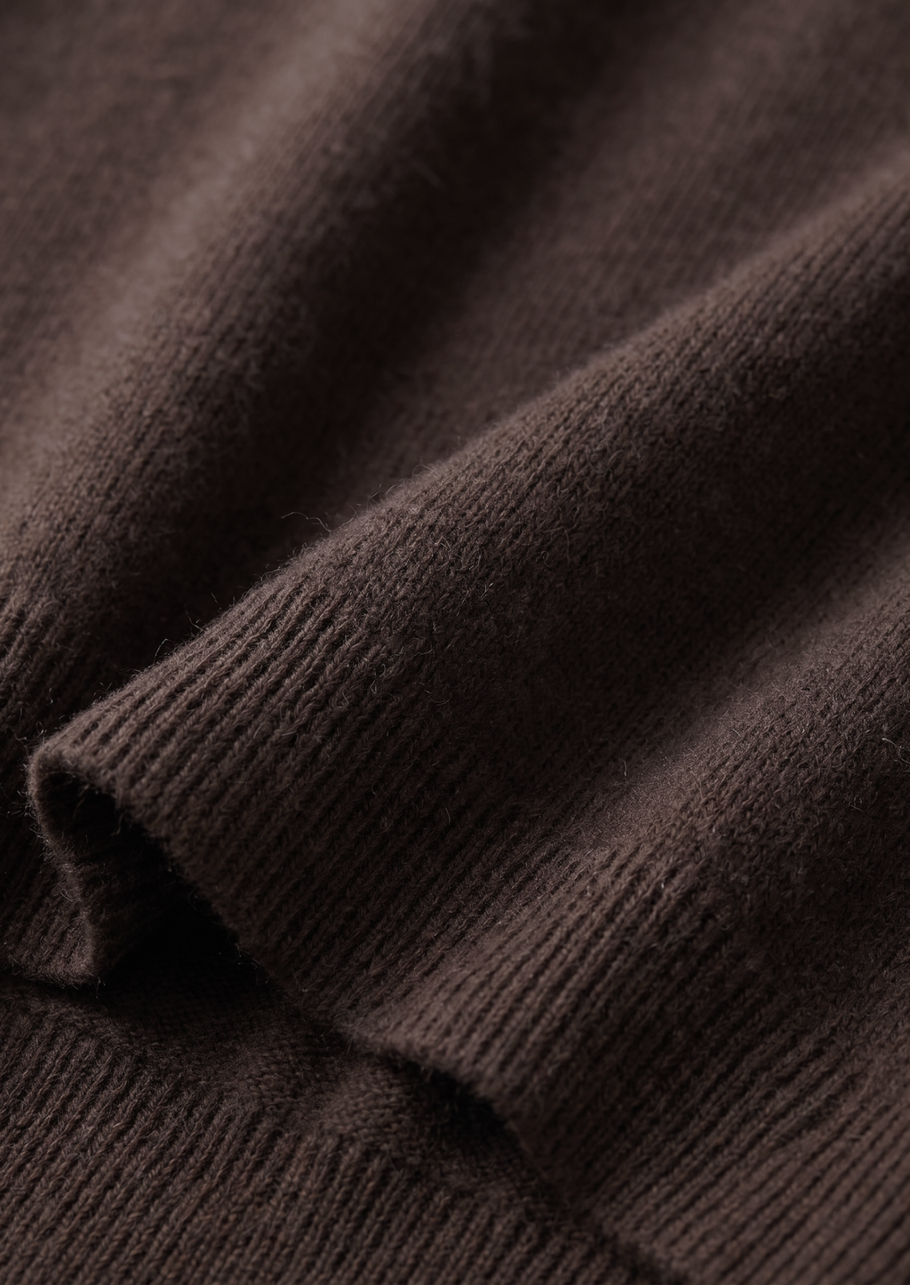 Premium Cashmere Classic Crewneck T-Shirt - Dark Brown