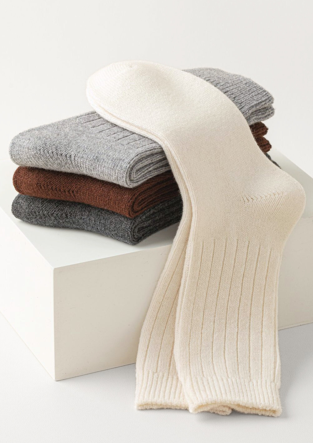 Ivory Ultra-Soft Ribbed Merino Wool Socks