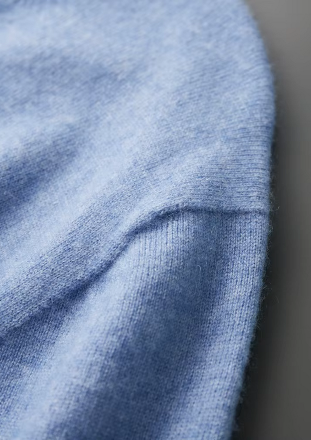 Premium Cashmere Classic Crewneck T-Shirt - Light Blue
