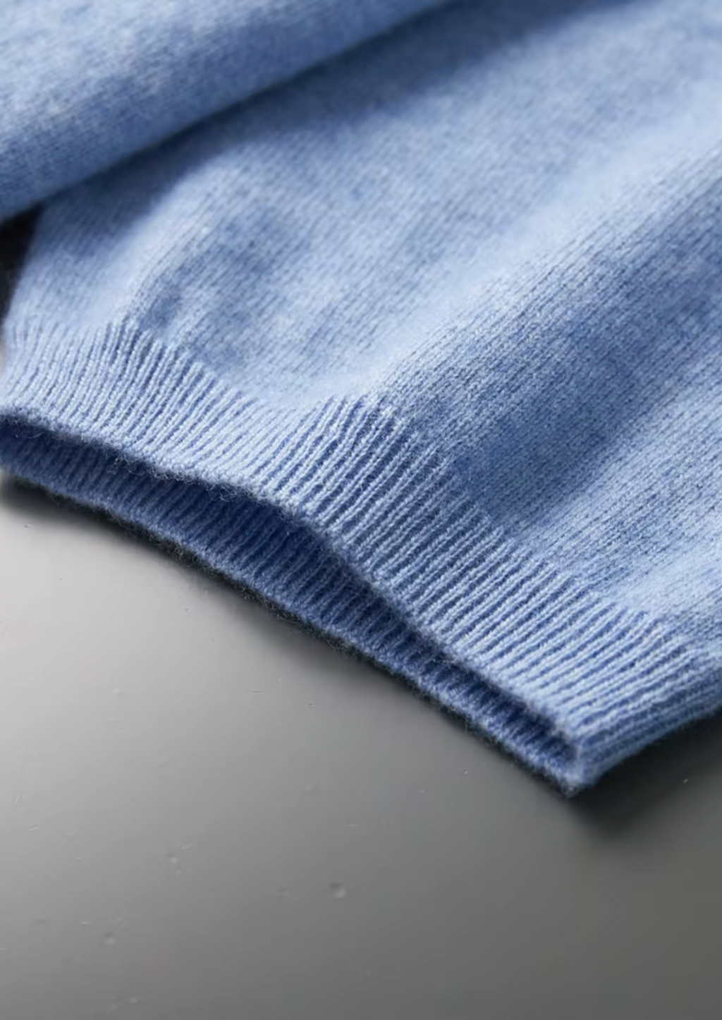 Premium Cashmere Classic Crewneck T-Shirt - Light Blue