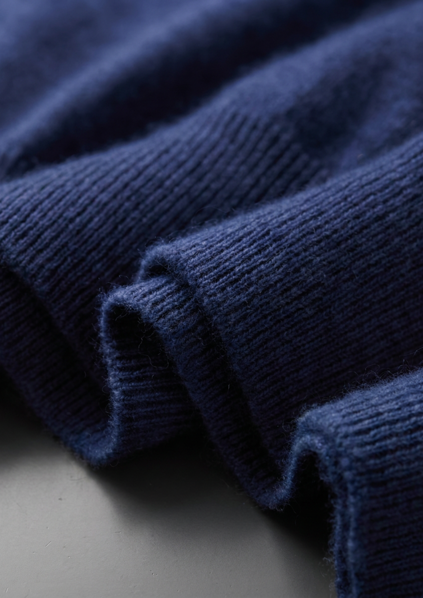 Premium Cashmere Classic Crewneck T-Shirt - Navy Blue