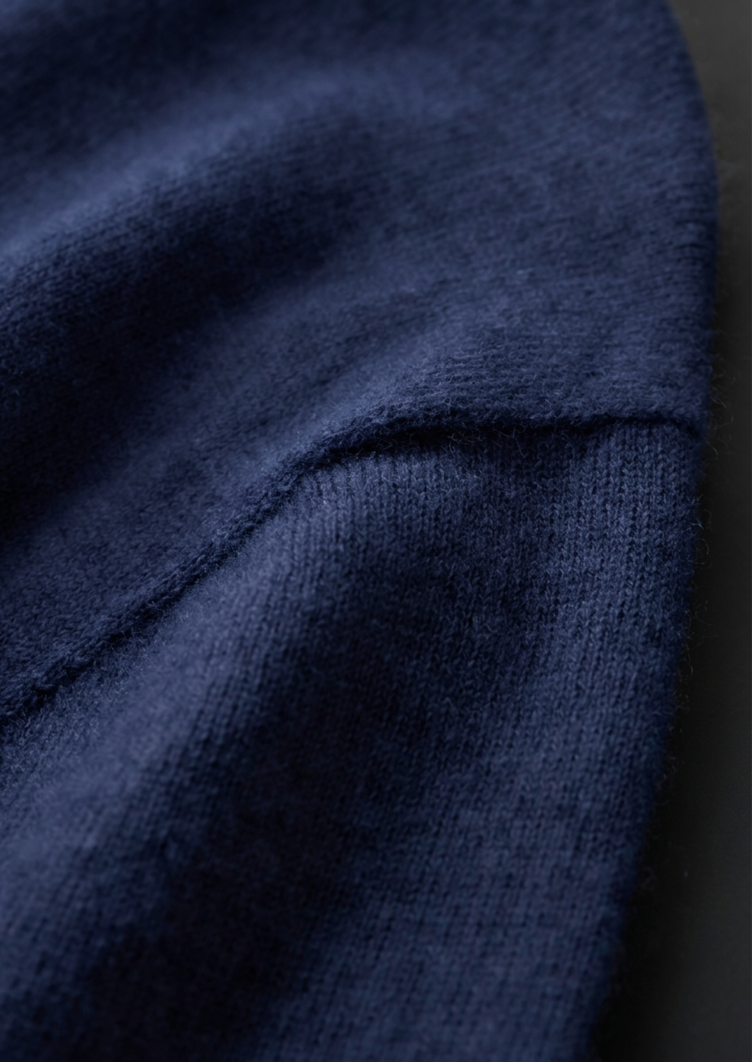 Premium Cashmere Classic Crewneck T-Shirt - Navy Blue